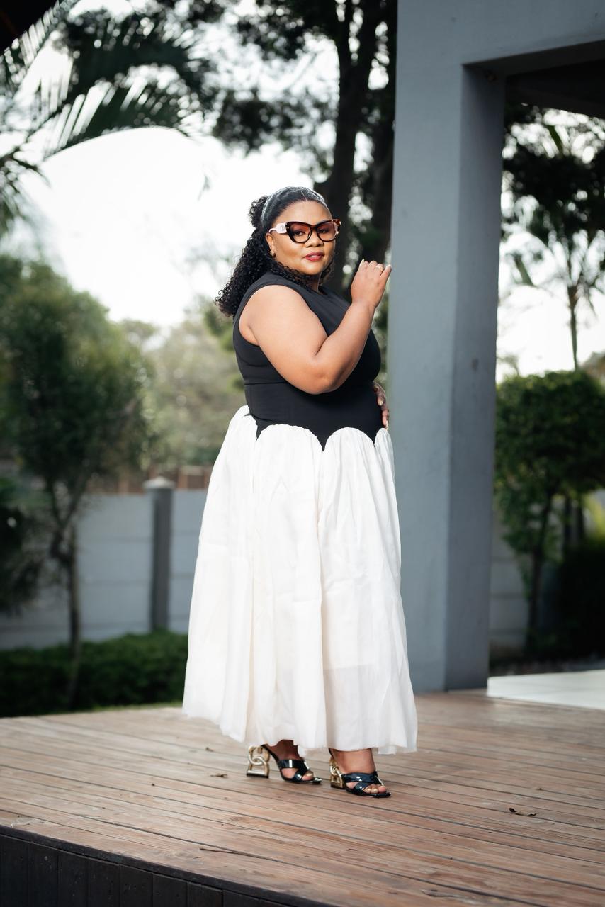 Classic Contrast Elegance Dress